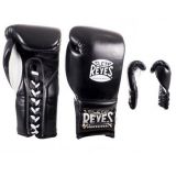 Боксерские перчатки Cleto Reyes на шнуровке